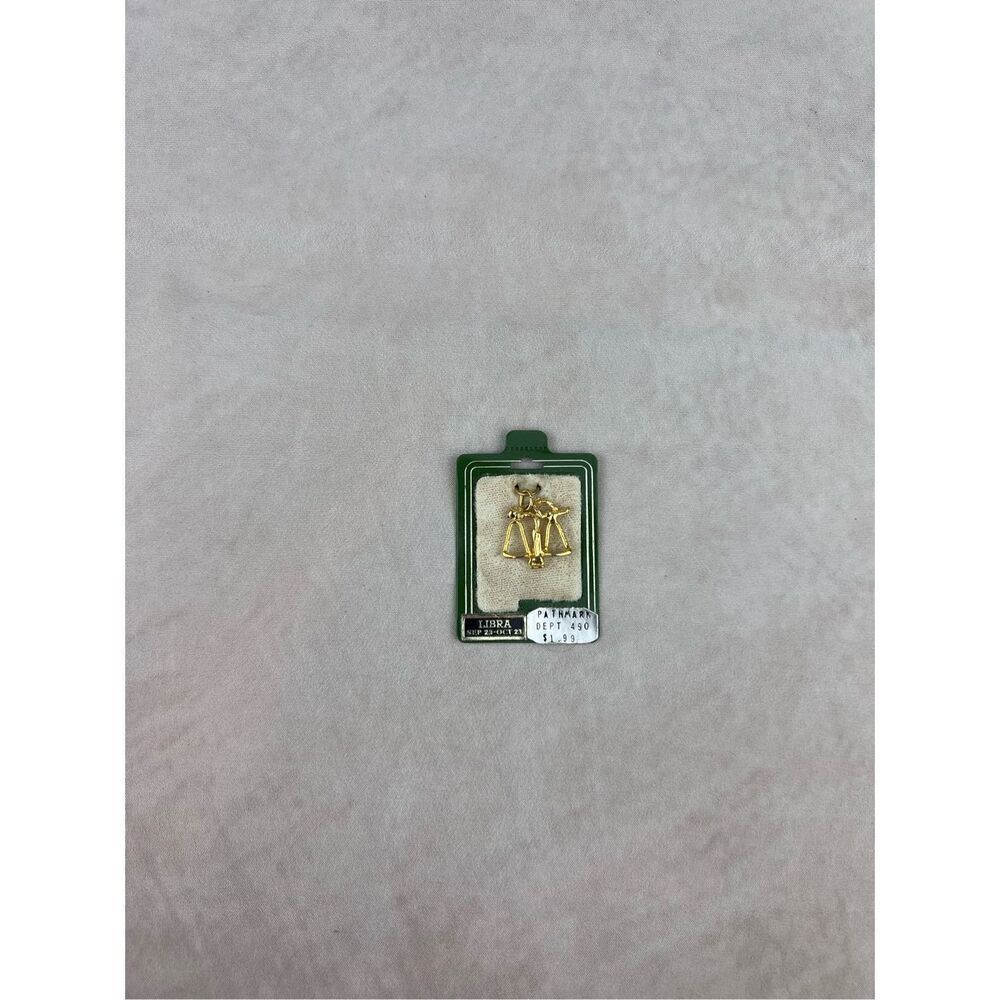 Vintage Dead Stock Gold Tone Libra Zodiac Justice Scales Pendant